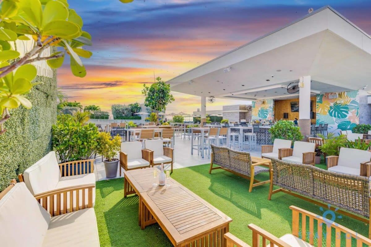 Tropical Oasis - Rooftop Pool- Near Beach - Gym Hollywood Extérieur photo